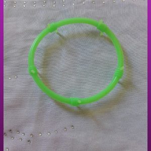 دستبند سیم خاردار پلاستیکی