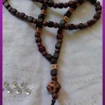 گردنبند چوبی