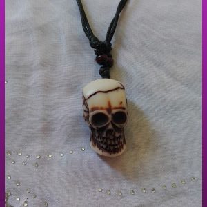 گردنبند جمجمه اسکلت سفید