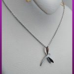 گردنبند سنجاقک نقره ای استیل