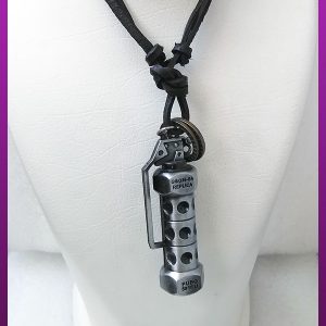 گردنبند نارنجک پابجی مدل pubg5815