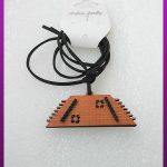گردنبند سنتور با نخ برجسته