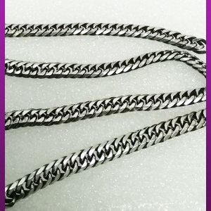 زنجیر کارتیه تخت سیاه قلم نقره ای استیل