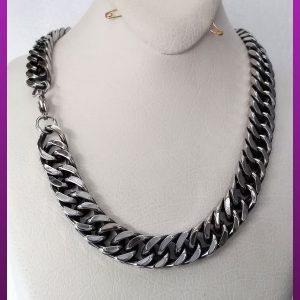 زنجیر کارتیه مکعبی سیاه قلم نقره ای استیل