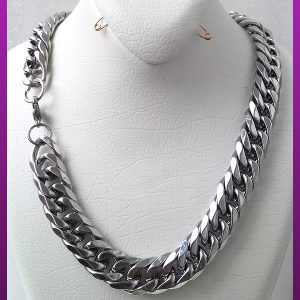 زنجیر کارتیه مکعبی دور نرم نقره ای استیل