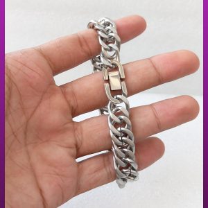 دستبند کارتیه مکعبی مات نقره ای استیل