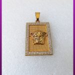 پلاک ورساچه فول نگین طلایی
