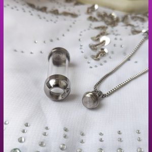 گردنبند استوانه شیشه ای ساده نقره ای استیل