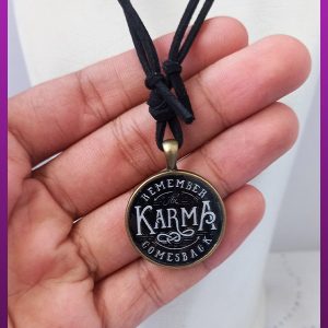 آویز یا گردنبند کارما Karma