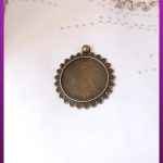 خرج کار قاب گرد بزرگ با حاشیه