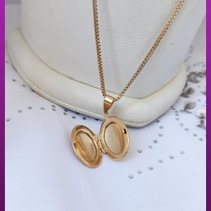 گردنبند قاب عکس بیضی ساده کوچک طلایی استیل