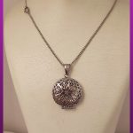 گردنبند قاب عکس دایره توری نقره ای استیل