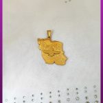 پلاک نقشه ایران و فروهر برجسته طلایی استیل