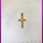 پلاک صلیب ساده ظریف طلایی استیل