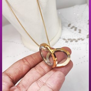 گردنبند قاب شیشه ای شفاف بازشو طلایی استیل