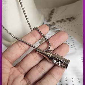 آویز یا گردنبند شیشه نوشابه درب باز کن نقره ای