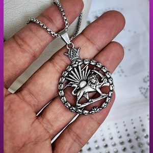 گردنبند شیر و خورشید نقره ای استیل