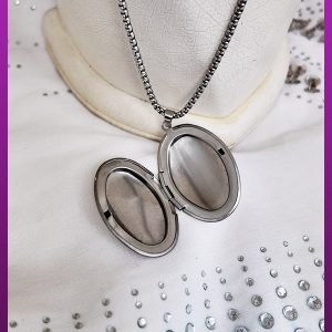 گردنبند قاب عکس بیضی بزرگ نقره ای استیل